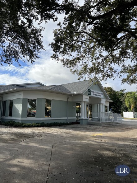 14 Suntree Pl, Melbourne, FL for sale - Building Photo - Image 2 of 3