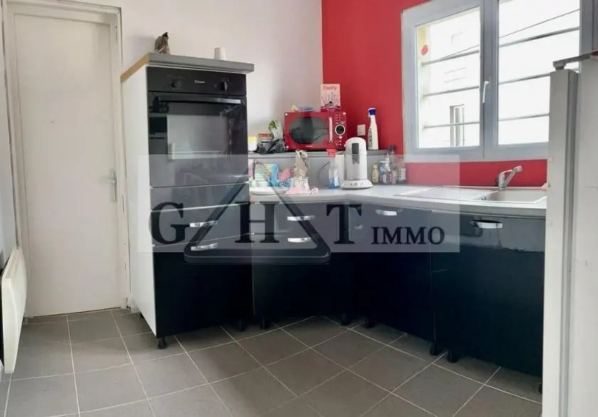 Industrial in Chelles for sale - Interior Photo - Image 2 of 15