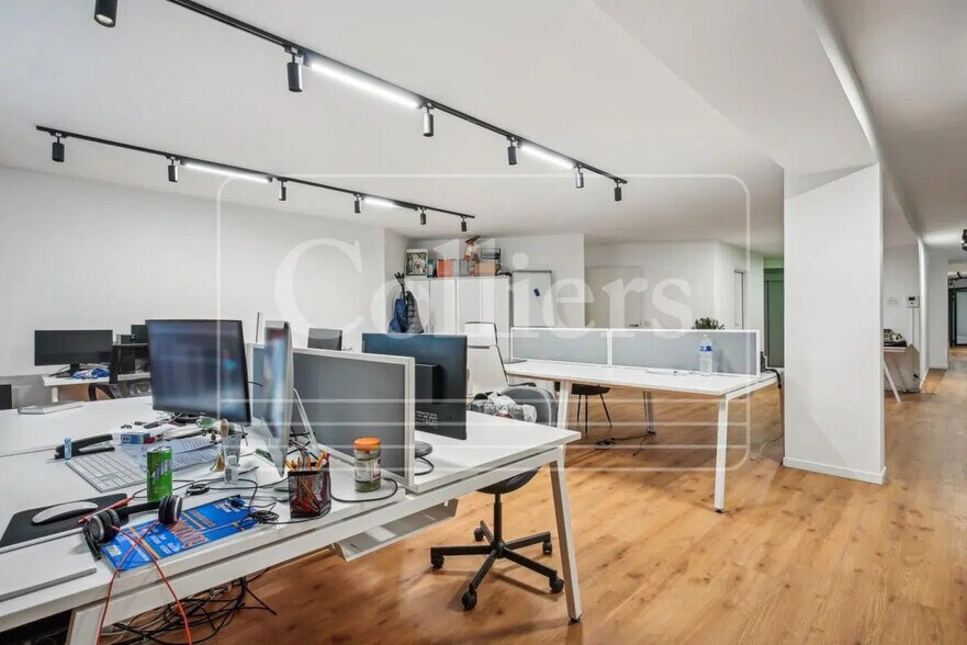 35 Boulevard Georges Clémenceau, Courbevoie for lease - Interior Photo - Image 2 of 8