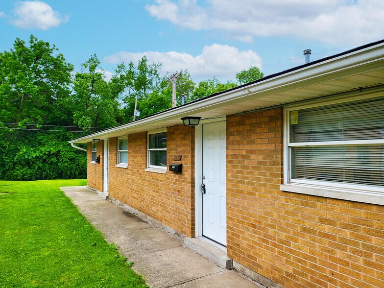 315 N Smithville Rd, Dayton, OH 45431