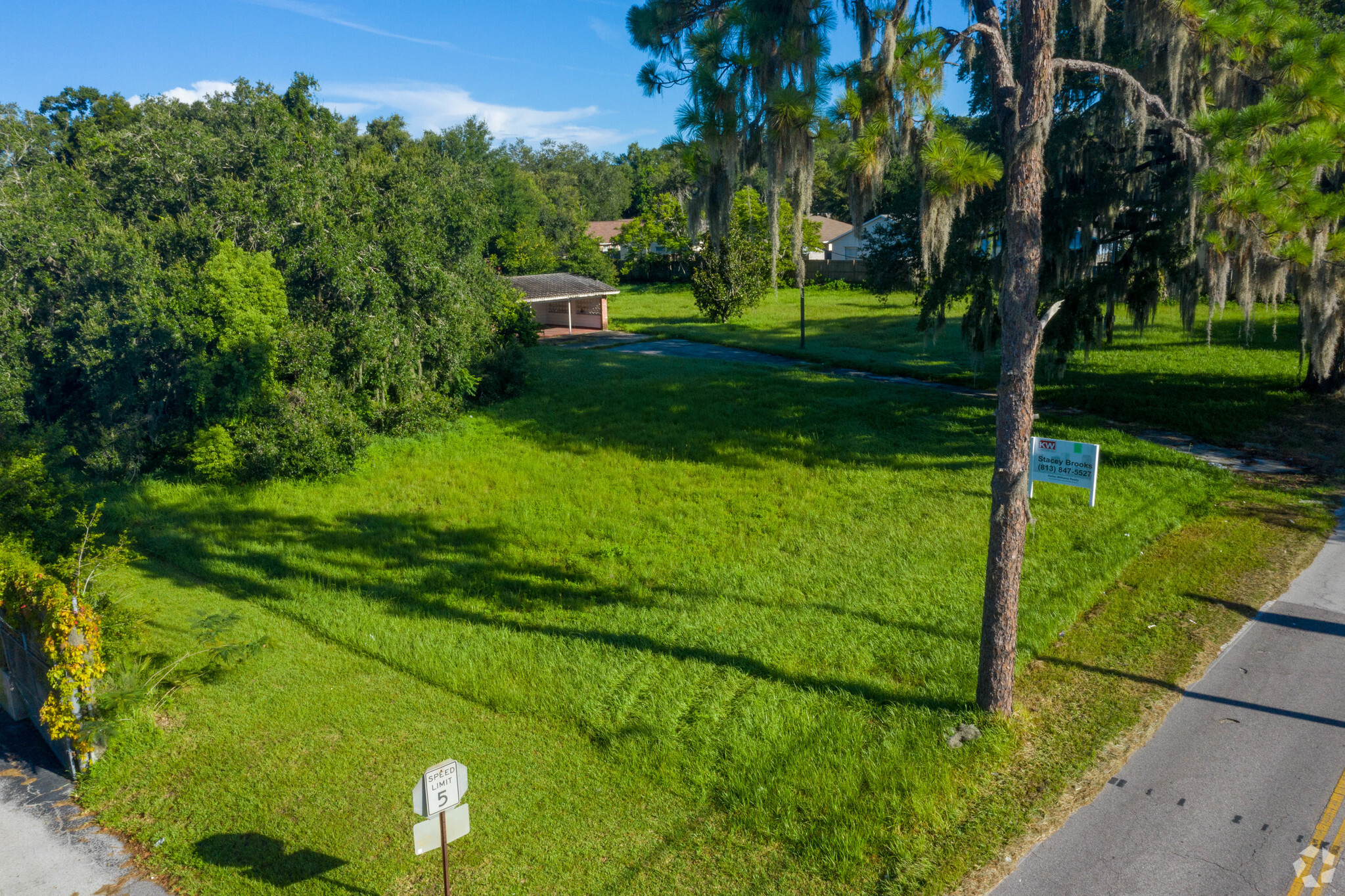 120 N Miller Rd, Valrico, FL for sale Primary Photo- Image 1 of 1