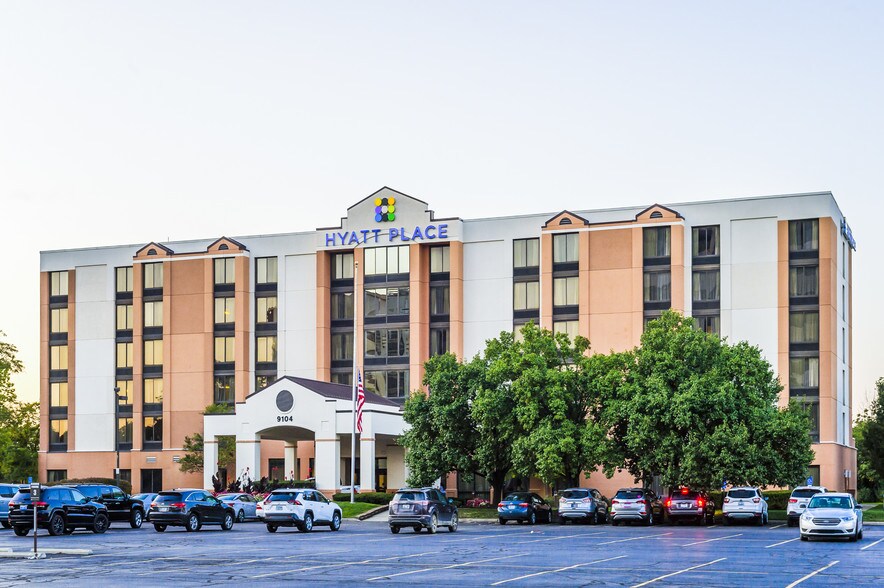 9104 Keystone Crossing, Indianapolis, IN, 46240 - Hotel ...