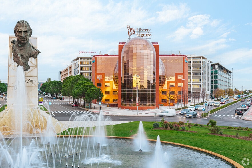 Paseo de las Doce Estrellas, 4, Madrid, Madrid for lease - Building Photo - Image 3 of 70