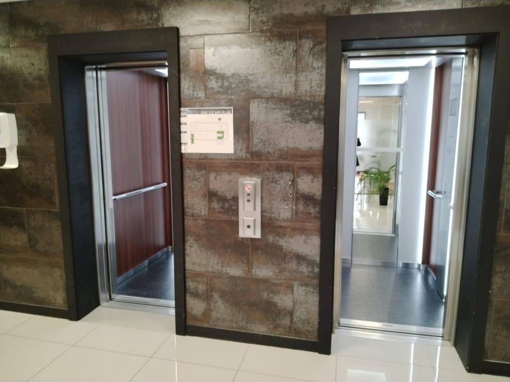 15 College Rd, Harrow for lease Interior Photo- Image 1 of 4