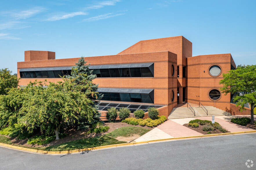 1300 Piccard Dr, Rockville, MD for lease - Building Photo - Image 1 of 13