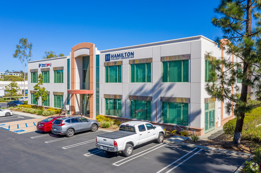 10801 Thornmint Rd, San Diego, CA for lease - Building Photo - Image 1 of 8