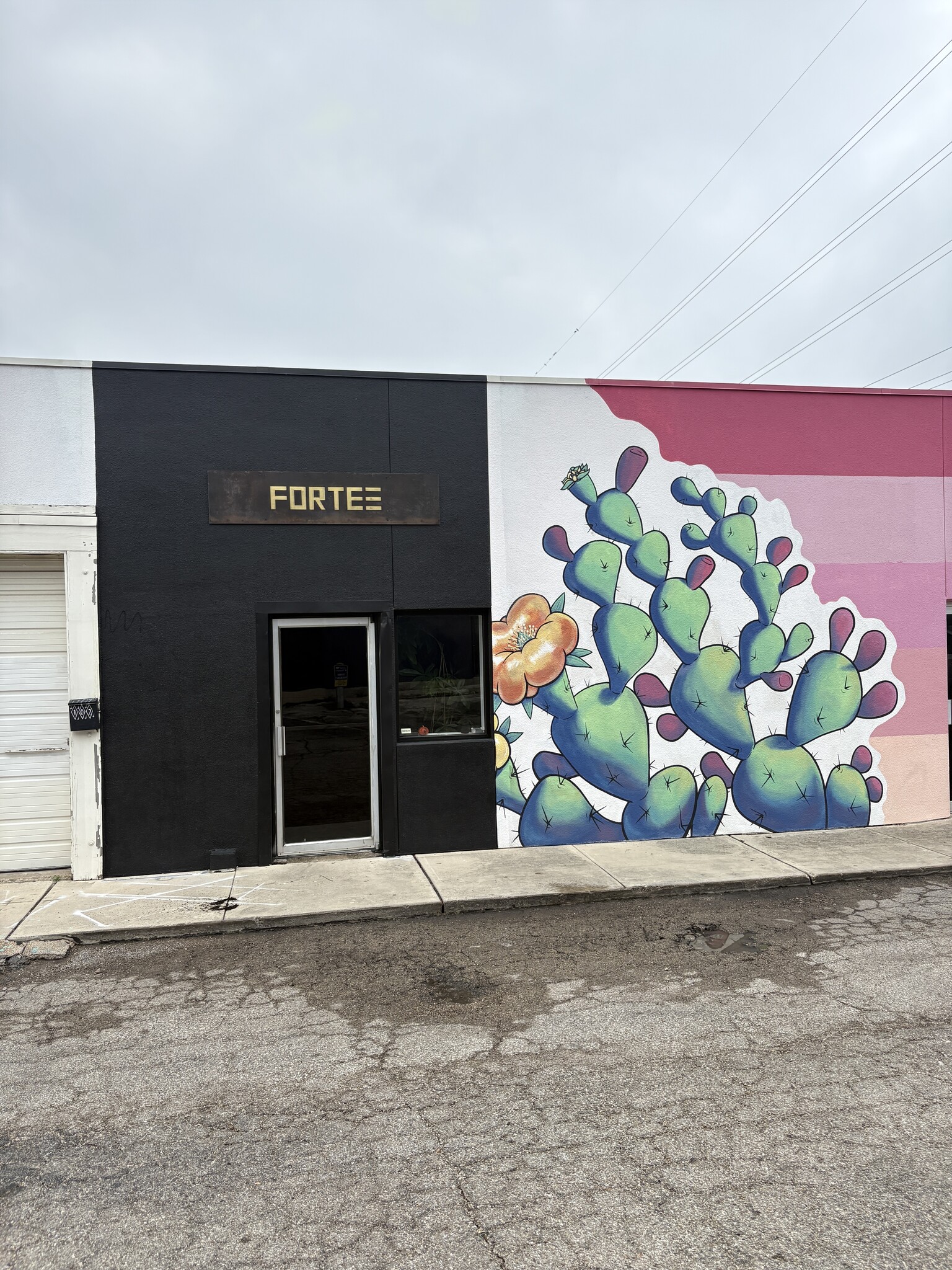 5501 N Lamar Blvd N, Austin, TX for lease Building Photo- Image 1 of 5