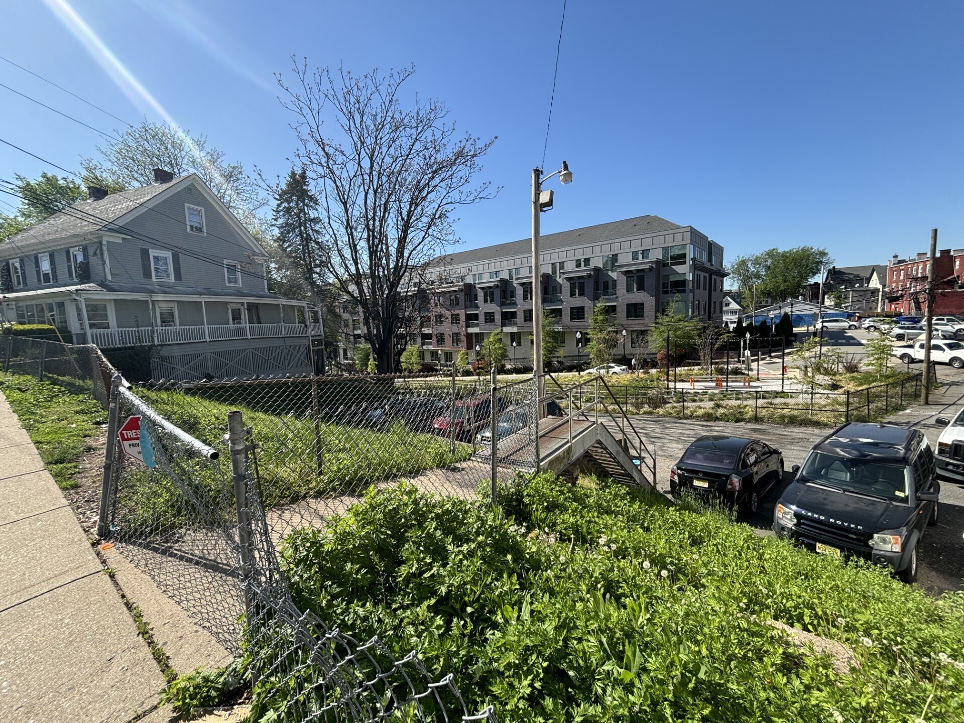 17 Clinton Pl, Morristown, NJ for sale Primary Photo- Image 1 of 4