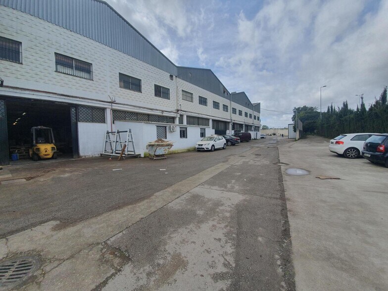 Industrial in Alcalá de Guadaíra for lease - Building Photo - Image 2 of 14