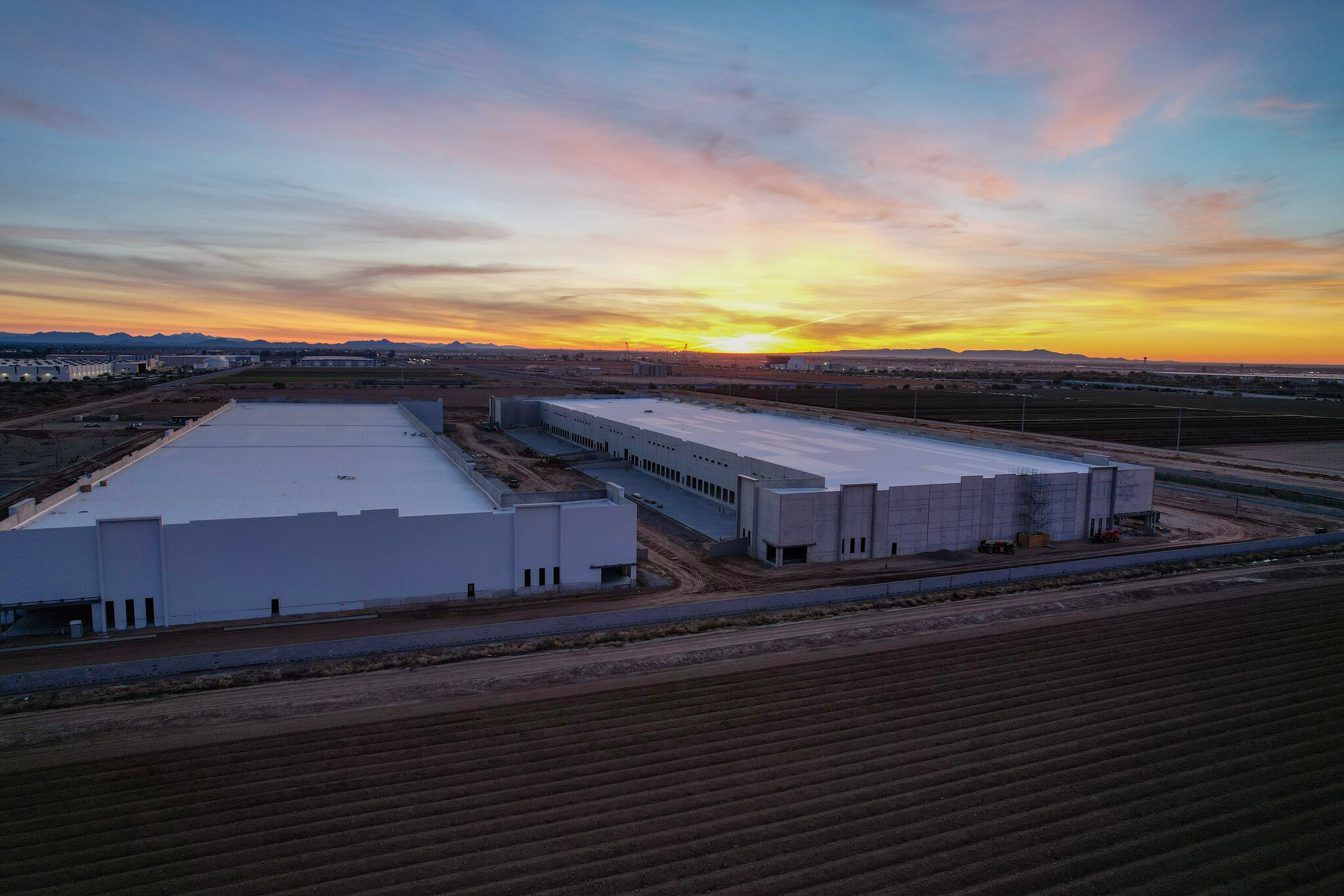15784 W Hatcher Rd, Waddell, AZ for sale Primary Photo- Image 1 of 12