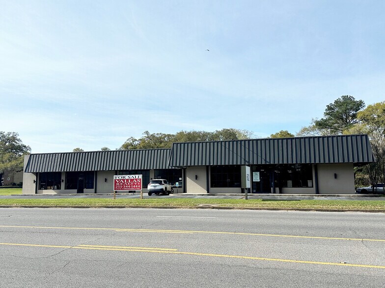 602 Azalea Rd, Mobile, AL for sale - Building Photo - Image 1 of 15