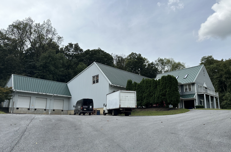 2 Brewery Ln, Elverson, PA for sale - Building Photo - Image 1 of 1