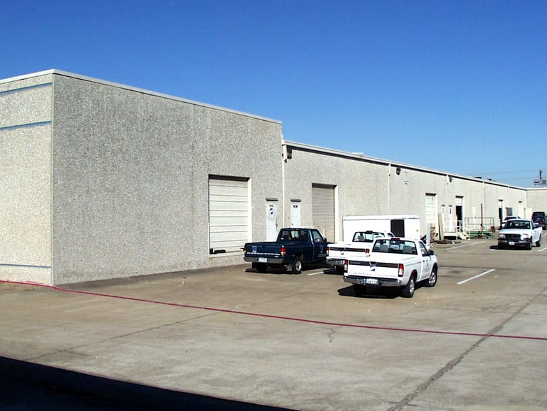 1110 Collins Blvd E, Richardson, TX for lease - Other - Image 2 of 20