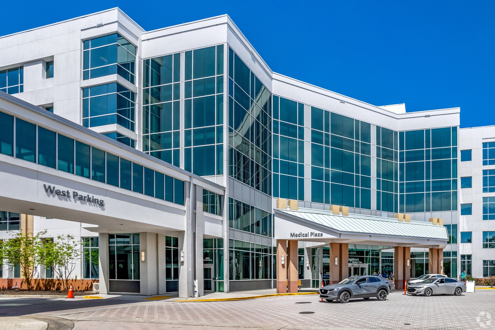 603 7th St S, Saint Petersburg, FL for lease Building Photo- Image 1 of 12