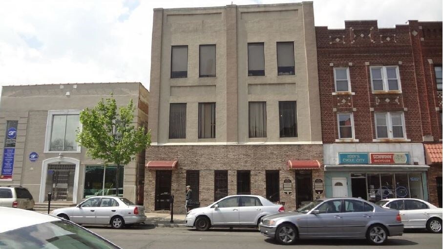 631 Broadway Bayonne Nj 07002 Loopnet Com