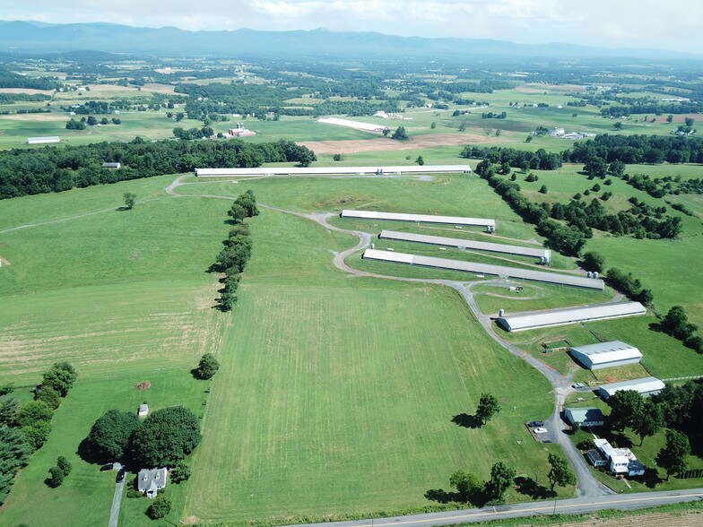 3799 Oak Ridge Rd, Mount Crawford, VA 22841