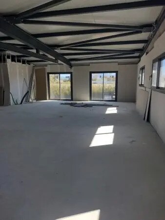 Office in Perpignan for lease - Interior Photo - Image 1 of 4