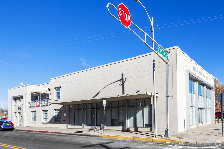 723 Silver Ave SW, Albuquerque, NM for lease - Primary Photo - Image 2 of 12