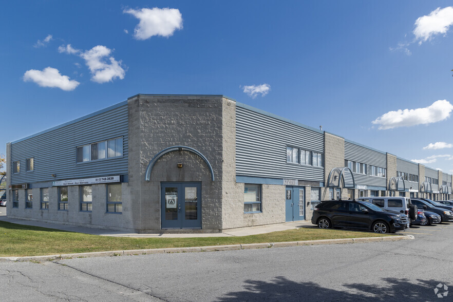 1010 Polytek St, Gloucester, ON for lease - Primary Photo - Image 1 of 17