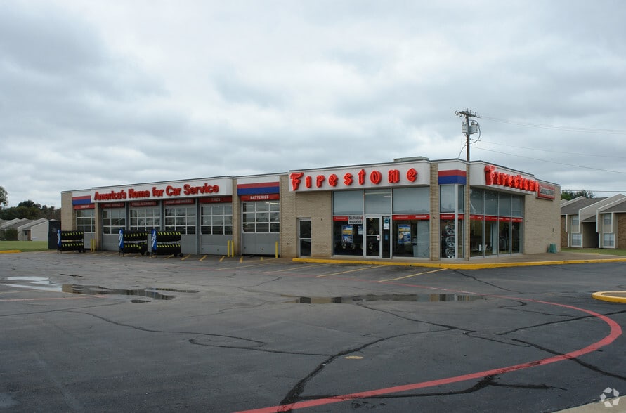 210 E Camp Wisdom Rd, Duncanville, TX for sale - Building Photo - Image 2 of 3