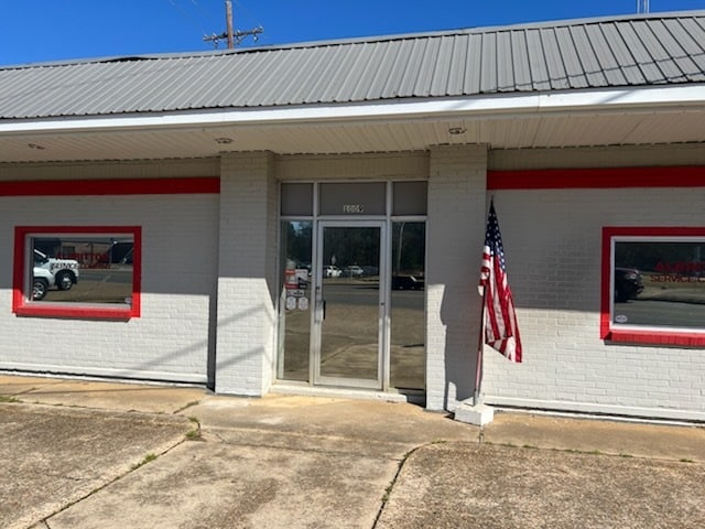 1009 E Georgia Ave, Ruston, LA for lease - Building Photo - Image 1 of 25