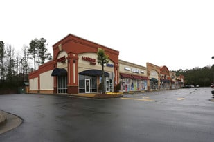 Mack Dobbs Pointe Shopping Center - Storefront Property