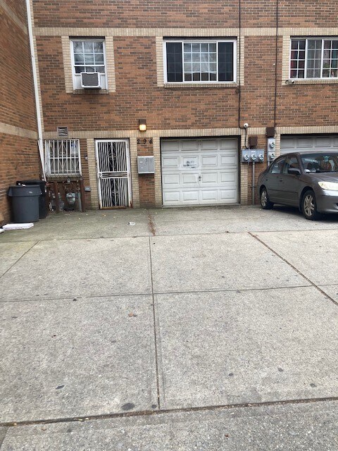 294 Tompkins Ave, Brooklyn, NY for sale Primary Photo- Image 1 of 1