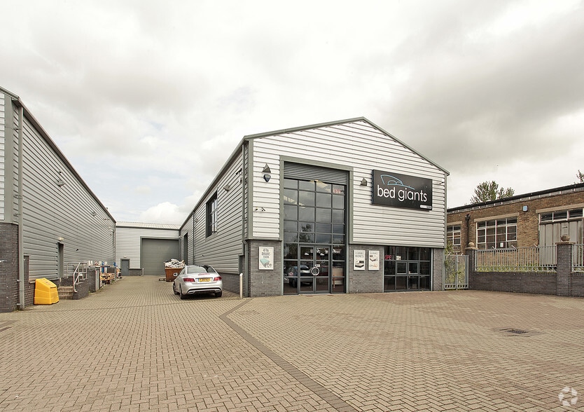 Shaftesbury Ave, South Shields for lease - Building Photo - Image 3 of 4