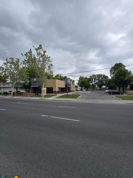 2170 Monterey Hwy, San Jose, CA for lease - Building Photo - Image 1 of 8