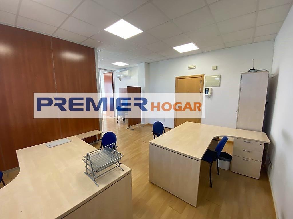 Office in Villaviciosa de Odón, Madrid for lease Interior Photo- Image 1 of 10