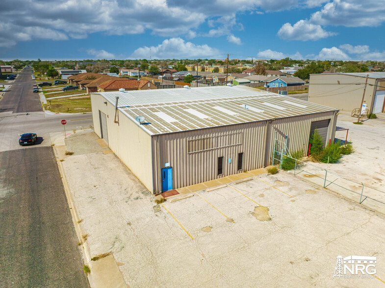 1622 W 2nd St, Odessa, TX for lease - Building Photo - Image 3 of 18