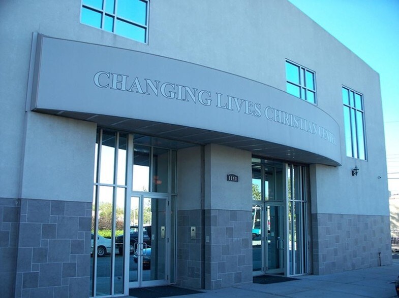 1848 Linden Blvd, Brooklyn, NY for sale - Building Photo - Image 1 of 1