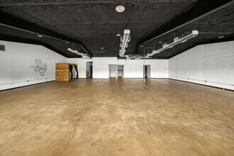 907 Big Bend Trl, Glen Rose, TX for lease Interior Photo- Image 2 of 12