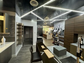 7200 E Hampden Ave, Denver, CO for lease Interior Photo- Image 2 of 9