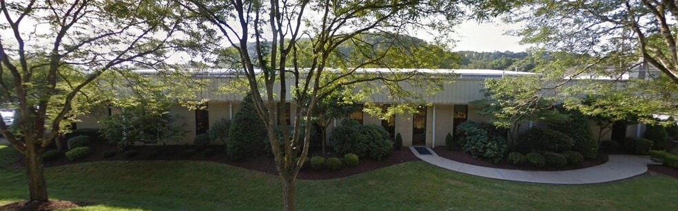 701 Millers Run Rd, Cuddy, PA for sale - Building Photo - Image 1 of 1