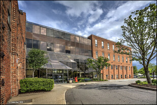 THE ATRIUM At Charles Point - Warehouse