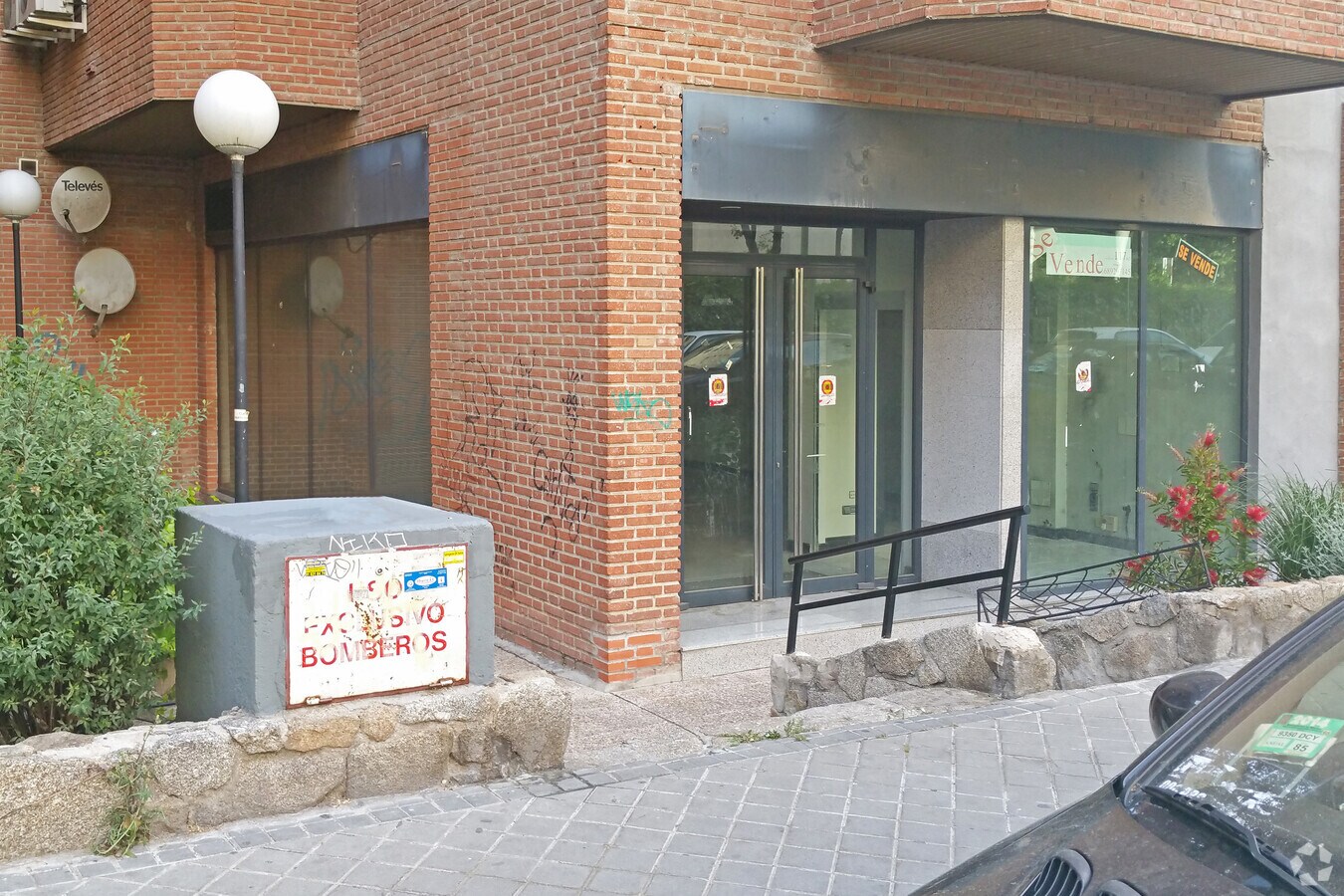 Calle de Pedro Rico, 31, Madrid, MAD 28029 - Unit Puerta 06, Esc. 2 -  - Interior Photo - Image 1 of 6