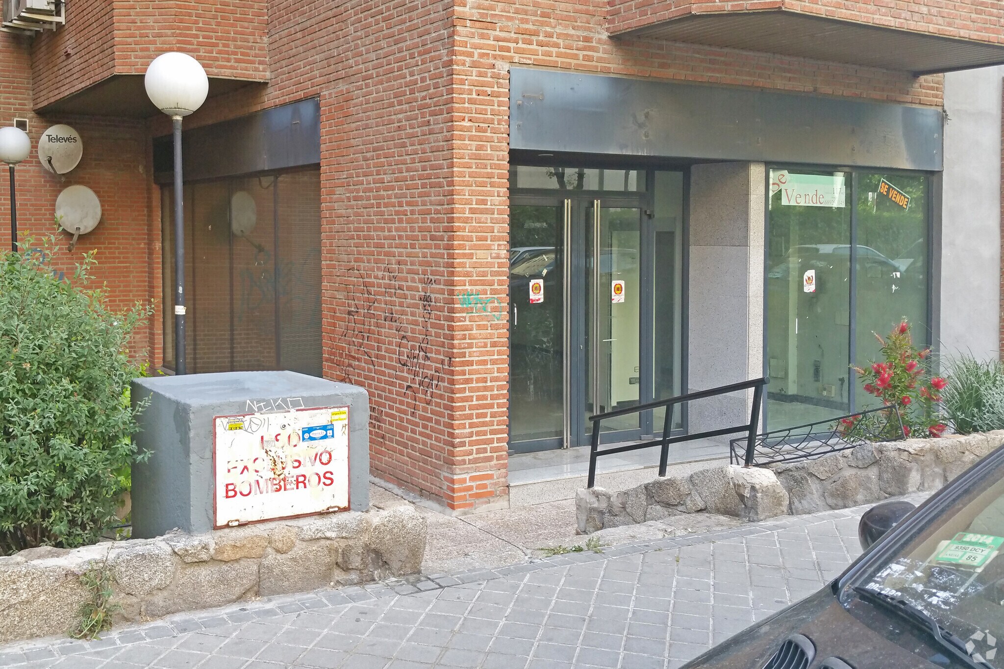 Calle de Pedro Rico, 31, Madrid, Madrid for lease Interior Photo- Image 1 of 5