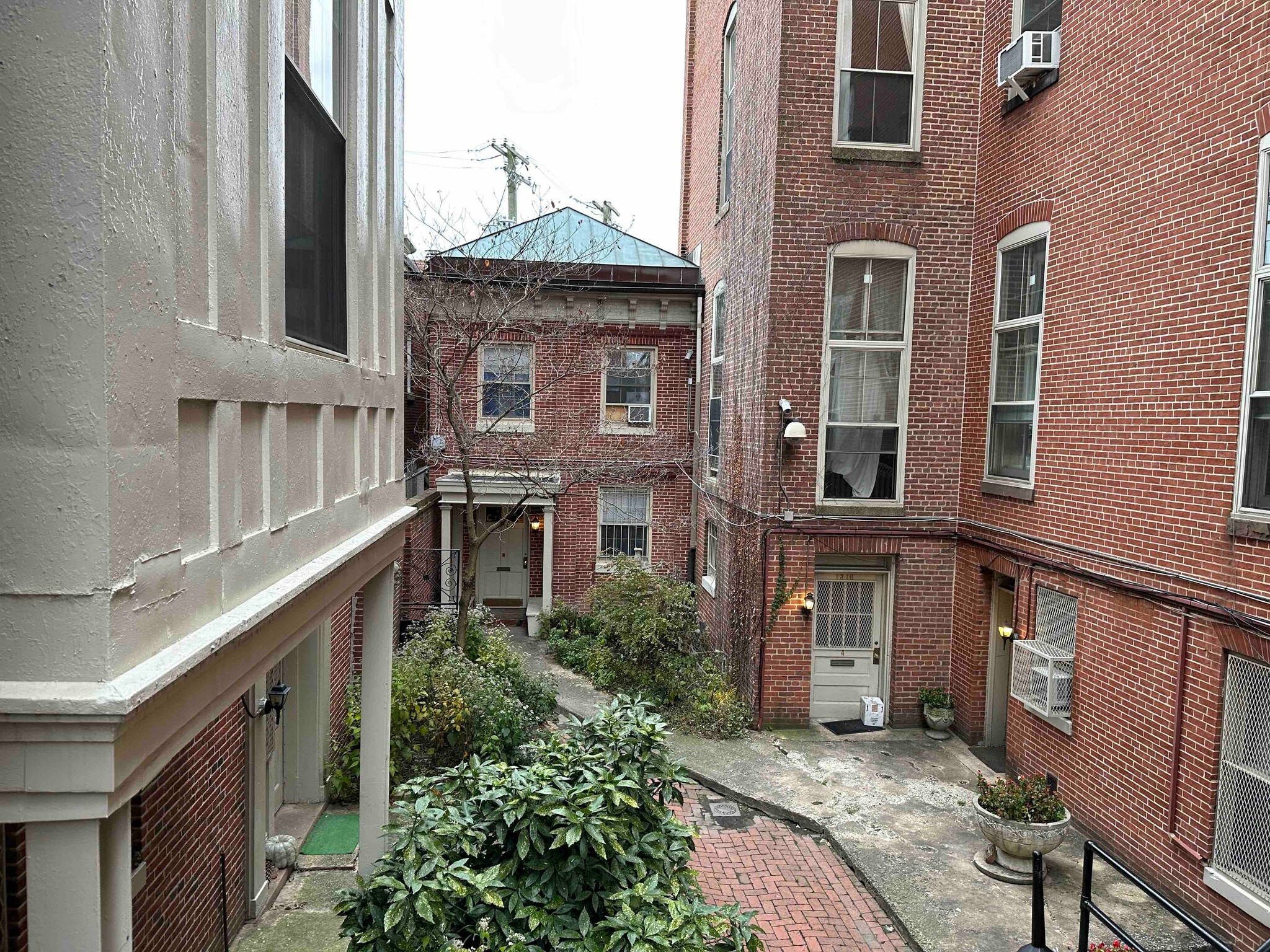 1316 Eutaw Pl, Baltimore, MD 21217 St. James Court Apartments