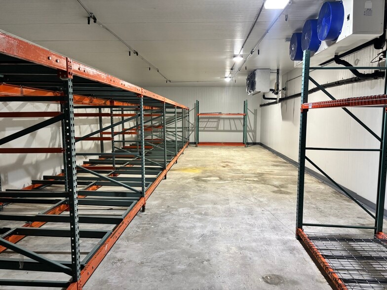 1846-1848 NW 22nd St, Miami, FL for lease - Building Photo - Image 2 of 4