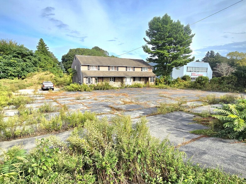 420 Long Hill Rd, Groton, CT for sale - Building Photo - Image 3 of 40