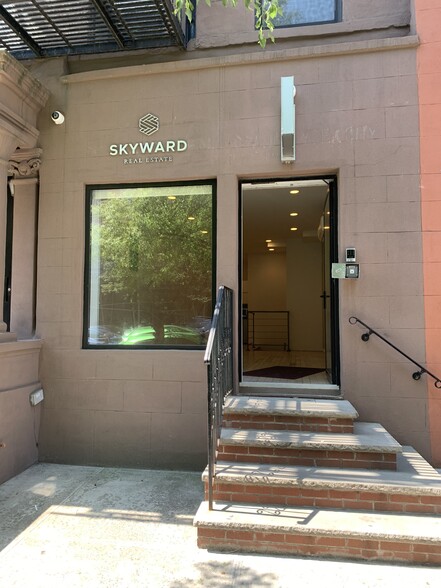 280 W 115th St, New York, NY for sale - Primary Photo - Image 1 of 1