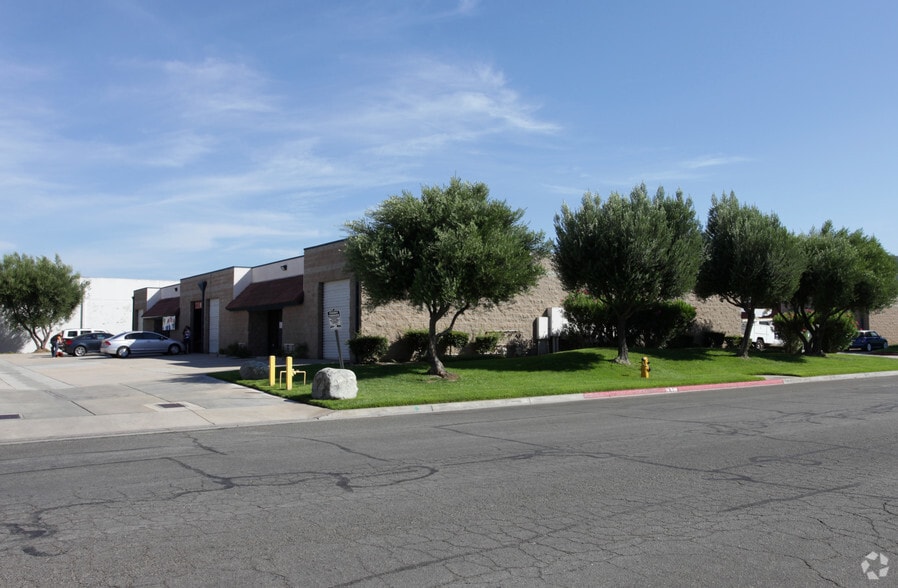 43114 Black Deer Loop, Temecula, CA for lease - Building Photo - Image 3 of 4