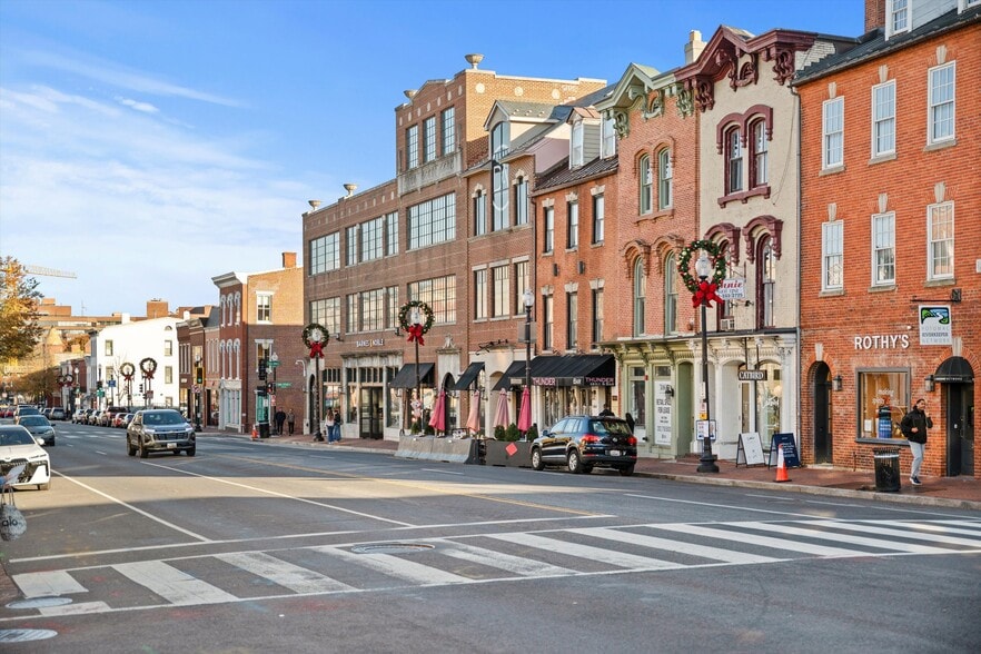 3135 M St NW, Washington, DC for lease - Building Photo - Image 3 of 42