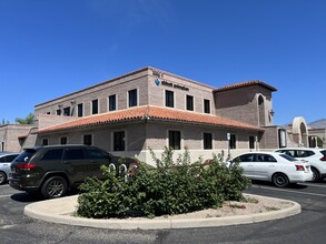 1951 N Wilmot Rd, Tucson, AZ for lease Building Photo- Image 2 of 5