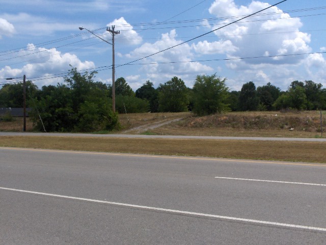 981 W James Campbell Blvd, Columbia, TN for lease - Primary Photo - Image 1 of 6