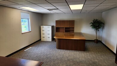 1120 S Boston Ave, Tulsa, OK for lease Interior Photo- Image 2 of 3