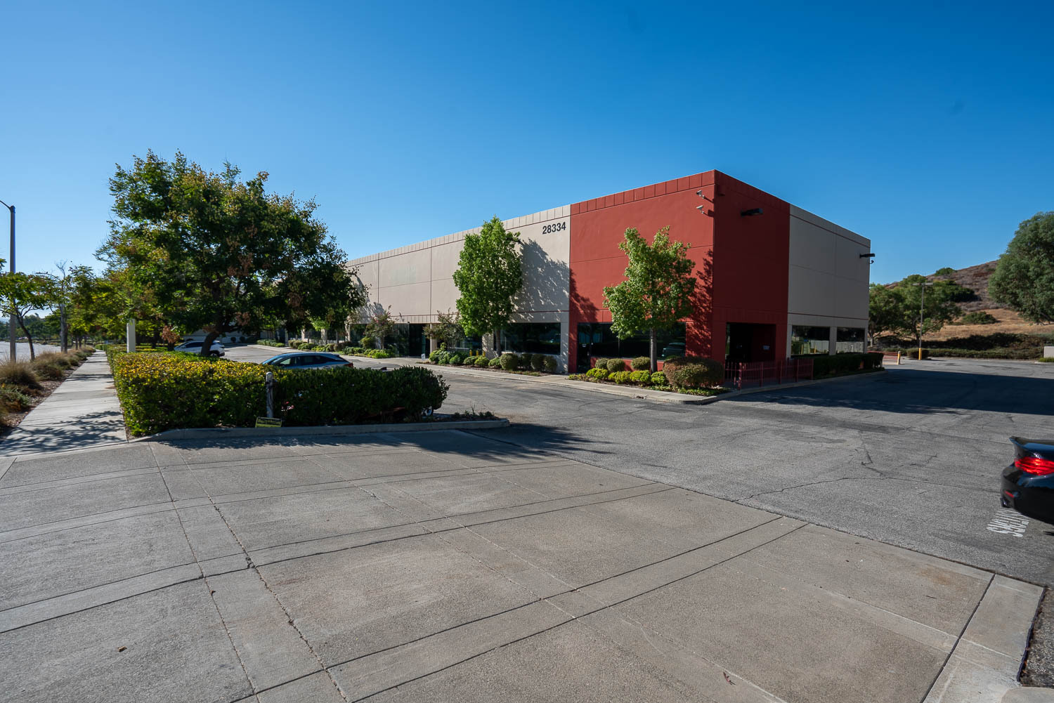 28322-28334 Industry Dr, Valencia, CA for lease Building Photo- Image 1 of 12