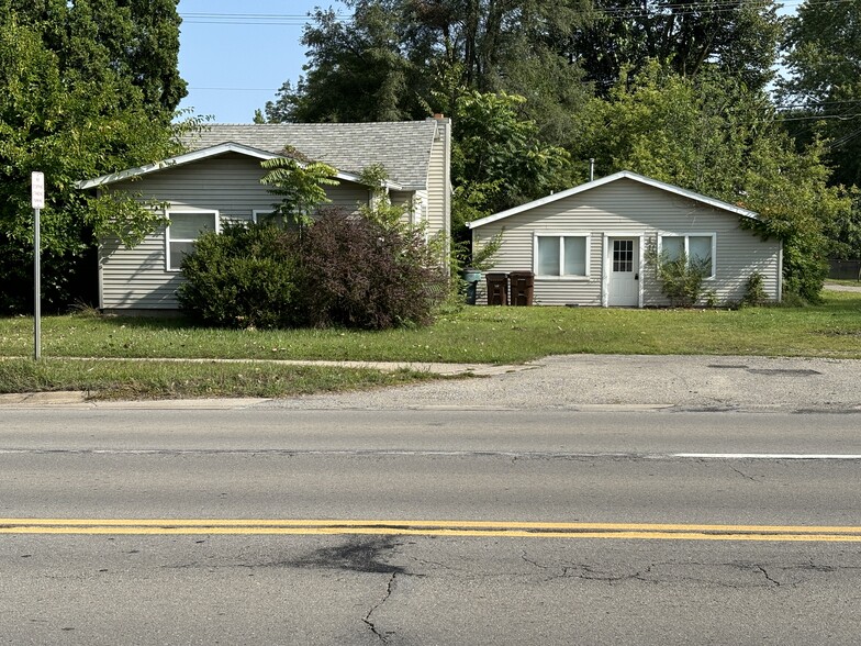 1154 W Grand River Ave, Williamston, MI for sale - Primary Photo - Image 1 of 12