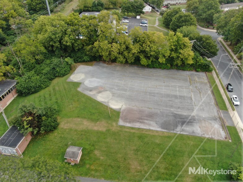 615R Kenhorst Blvd, Reading, PA for lease - Building Photo - Image 3 of 14